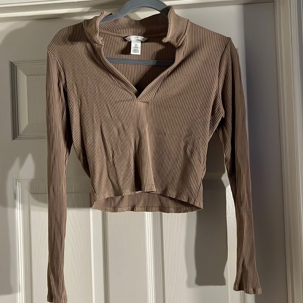 Never been worn!! Tan collared long sleeve crop top